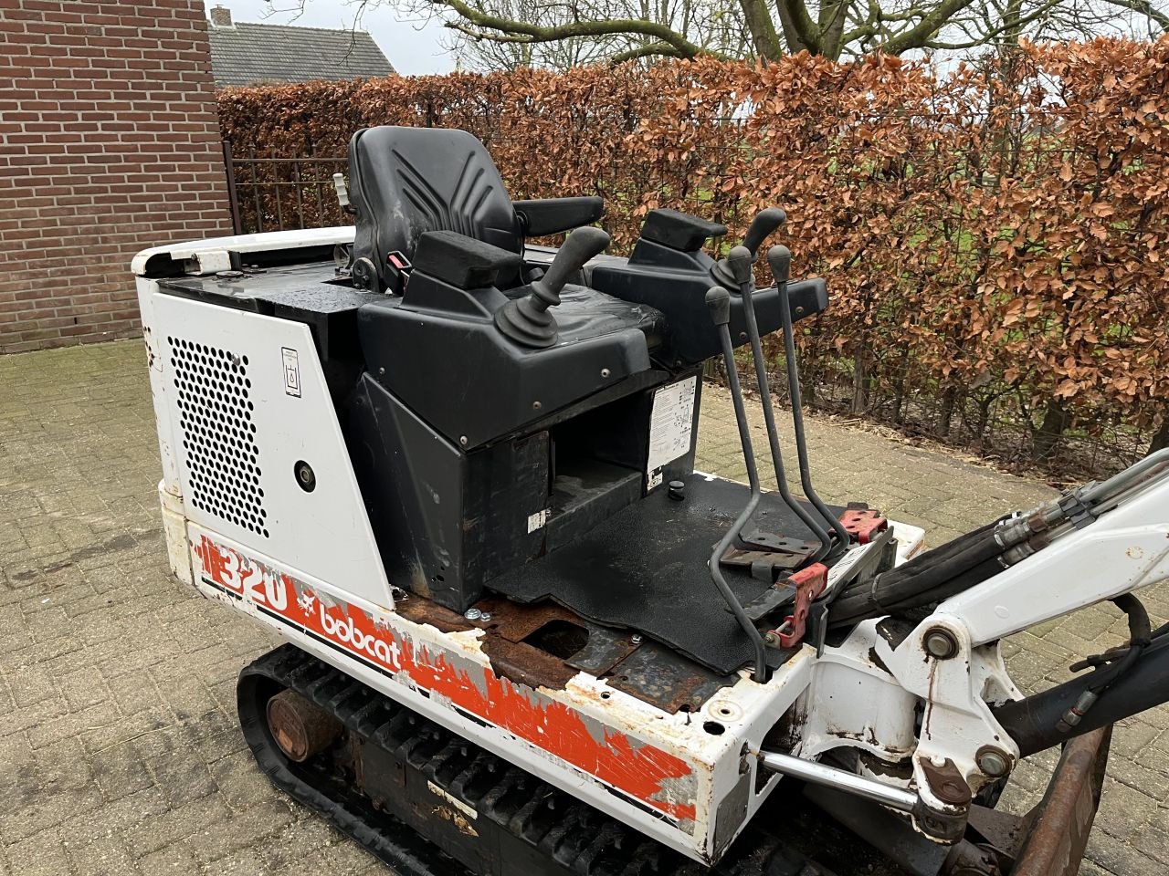 Minibagger del tipo Bobcat 320, Gebrauchtmaschine In Buggenum (Immagine 10)