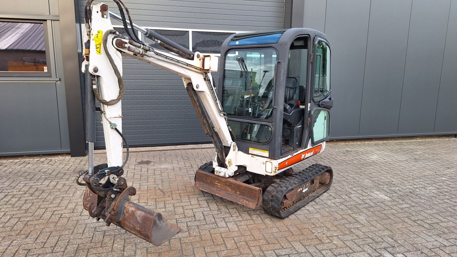 Minibagger van het type Bobcat 323, Gebrauchtmaschine in Dronten (Foto 5)