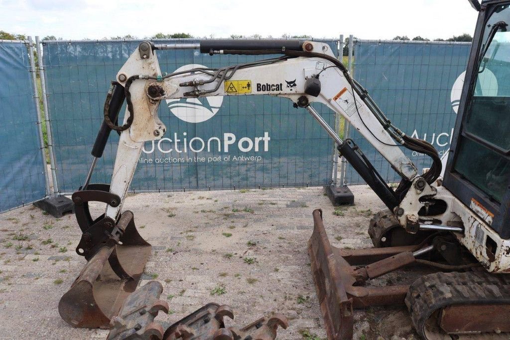 Minibagger des Typs Bobcat 323, Gebrauchtmaschine in Antwerpen (Bild 10)