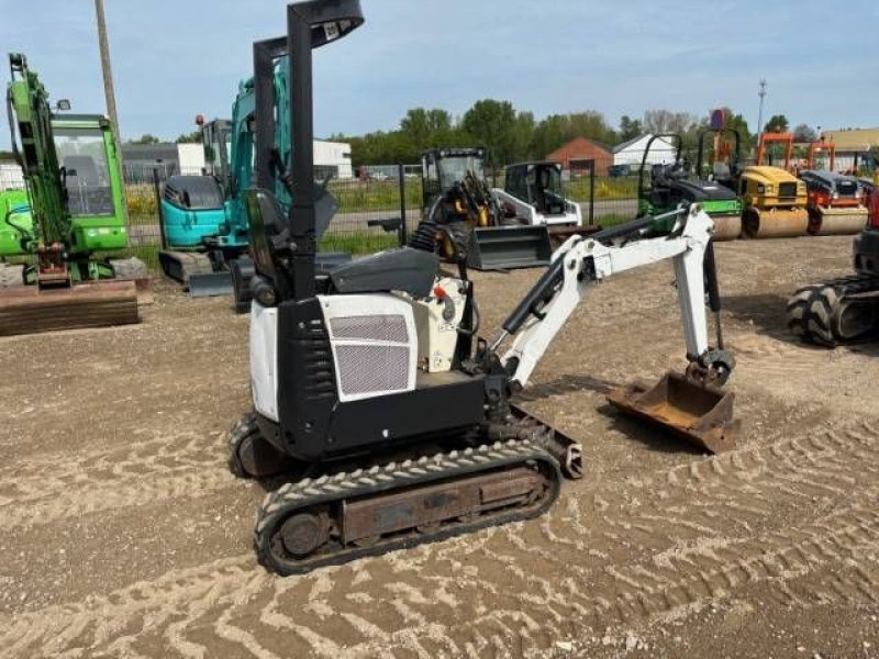 Minibagger типа Bobcat E 10, Gebrauchtmaschine в MOL (Фотография 2)