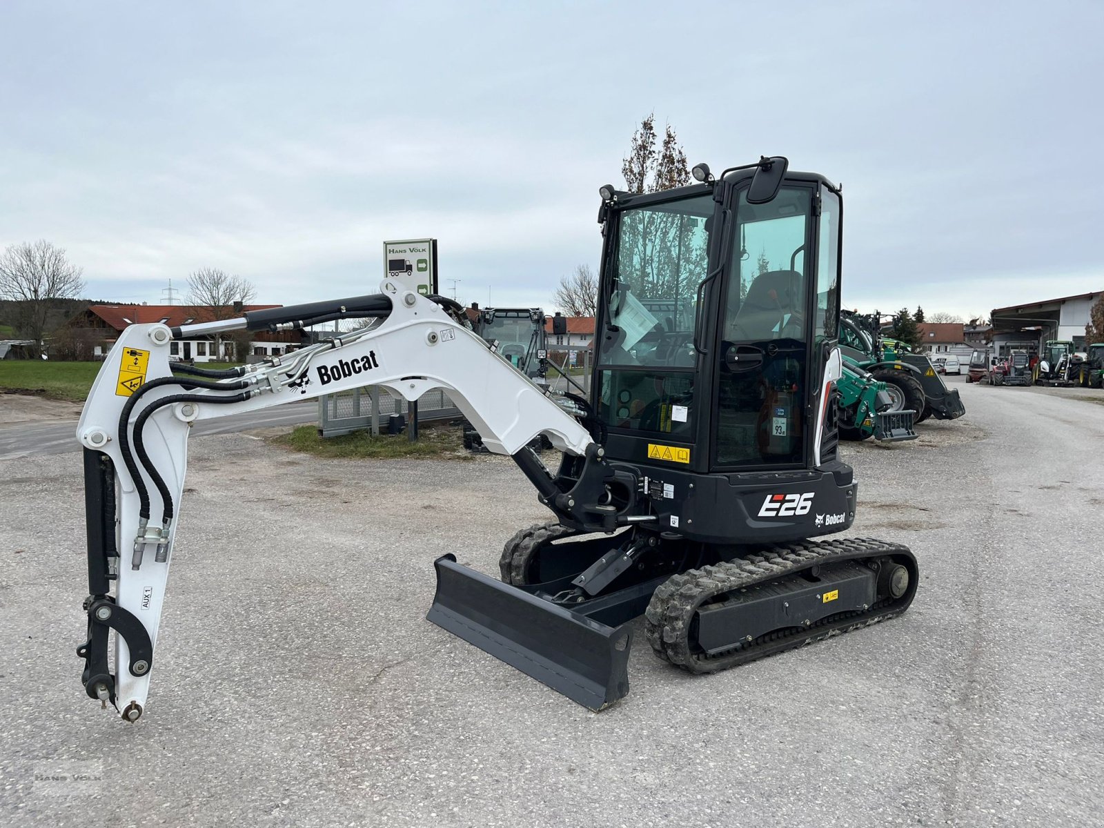 Minibagger of the type Bobcat E 26, Neumaschine in Antdorf (Picture 1)