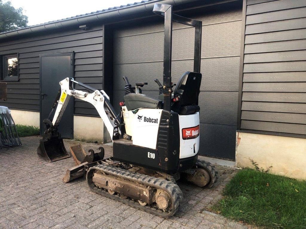 Minibagger des Typs Bobcat E10*AAEM, Gebrauchtmaschine in Antwerpen (Bild 3)