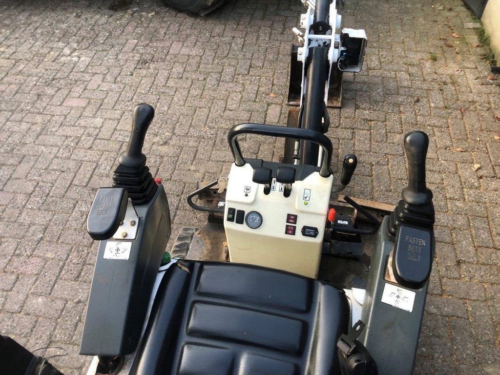 Minibagger Türe ait Bobcat E10*AAEM, Gebrauchtmaschine içinde Antwerpen (resim 8)