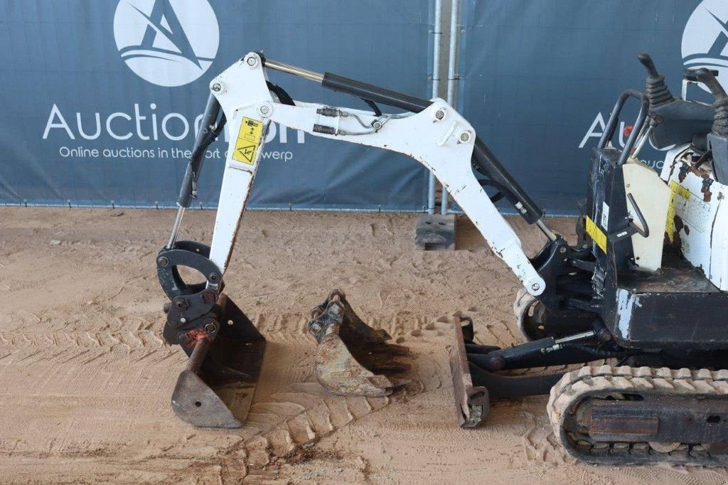 Minibagger typu Bobcat E10, Gebrauchtmaschine v Antwerpen (Obrázek 10)