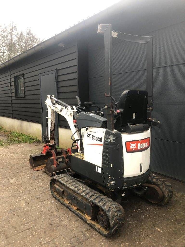 Minibagger of the type Bobcat E10, Gebrauchtmaschine in Antwerpen (Picture 3)