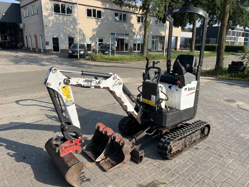 Minibagger tip Bobcat E10, Gebrauchtmaschine in Doetinchem