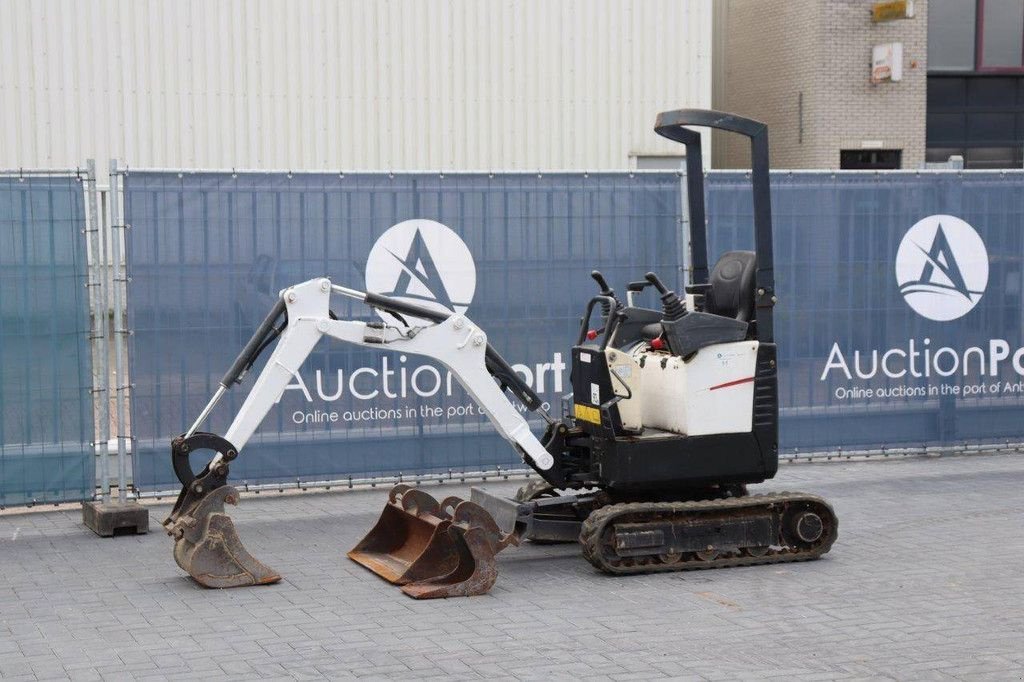 Minibagger Türe ait Bobcat E10AAEM, Gebrauchtmaschine içinde Antwerpen (resim 10)