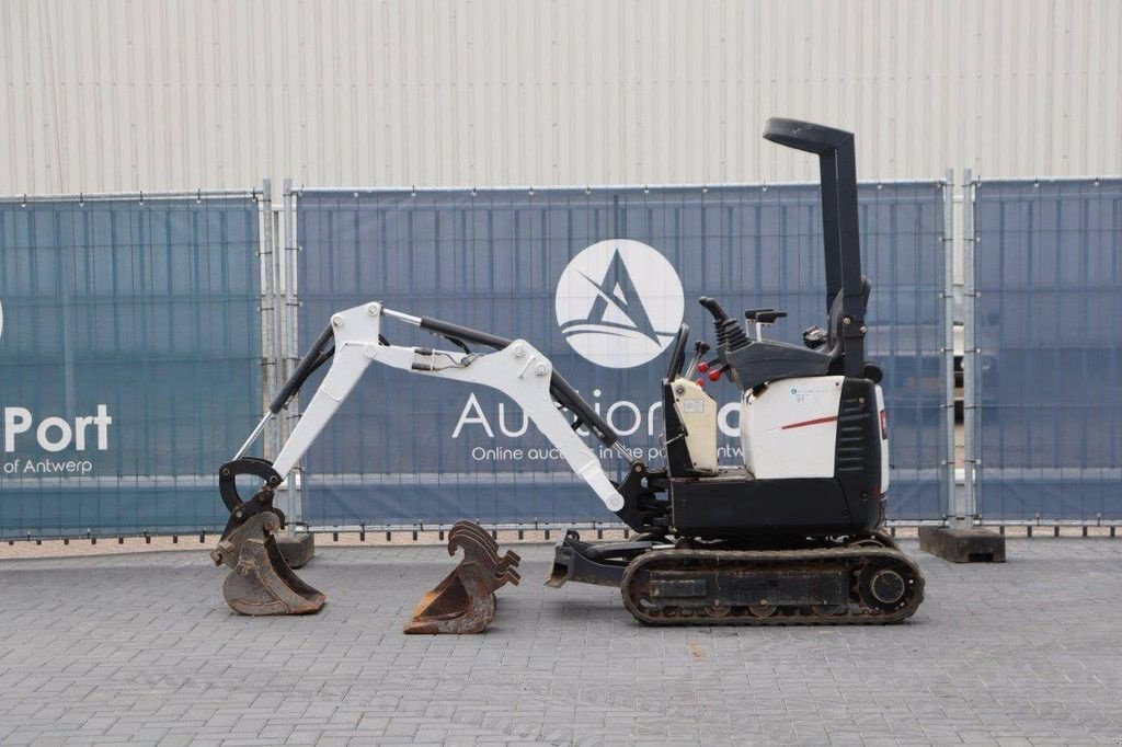 Minibagger Türe ait Bobcat E10AAEM, Gebrauchtmaschine içinde Antwerpen (resim 2)