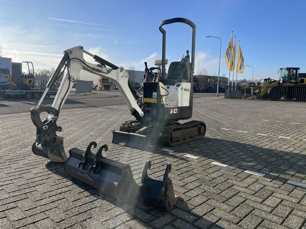 Minibagger des Typs Bobcat E10Z Minigraver / Minidigger, Gebrauchtmaschine in BOEKEL (Bild 4)