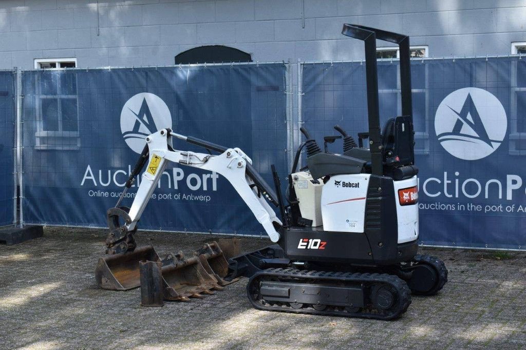 Minibagger Türe ait Bobcat E10Z, Gebrauchtmaschine içinde Antwerpen (resim 3)