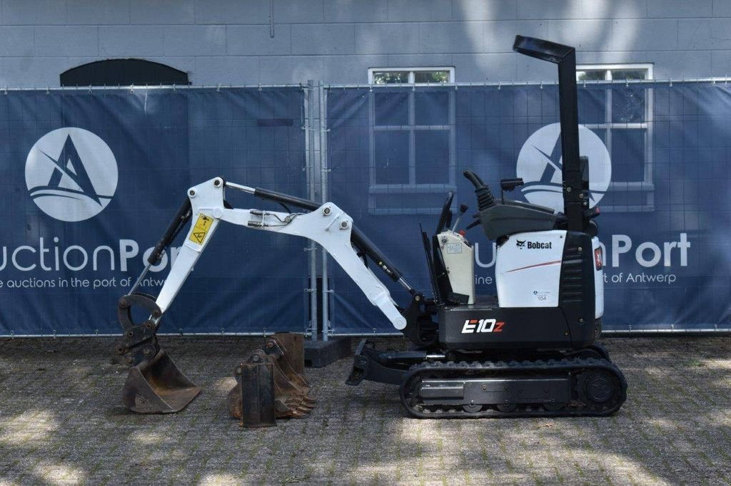 Minibagger des Typs Bobcat E10Z, Gebrauchtmaschine in Antwerpen (Bild 2)