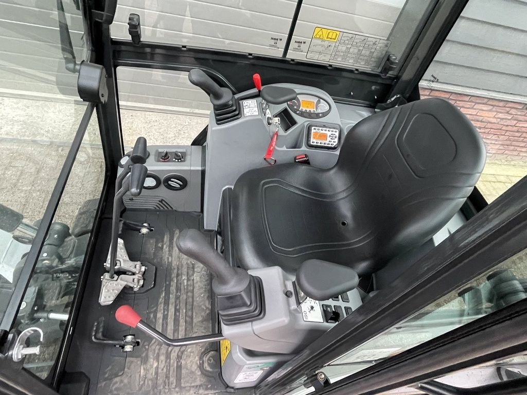 Minibagger typu Bobcat E17 minigraver 1.7 T vanaf &euro;50 per dag, Gebrauchtmaschine v Neer (Obrázok 10)