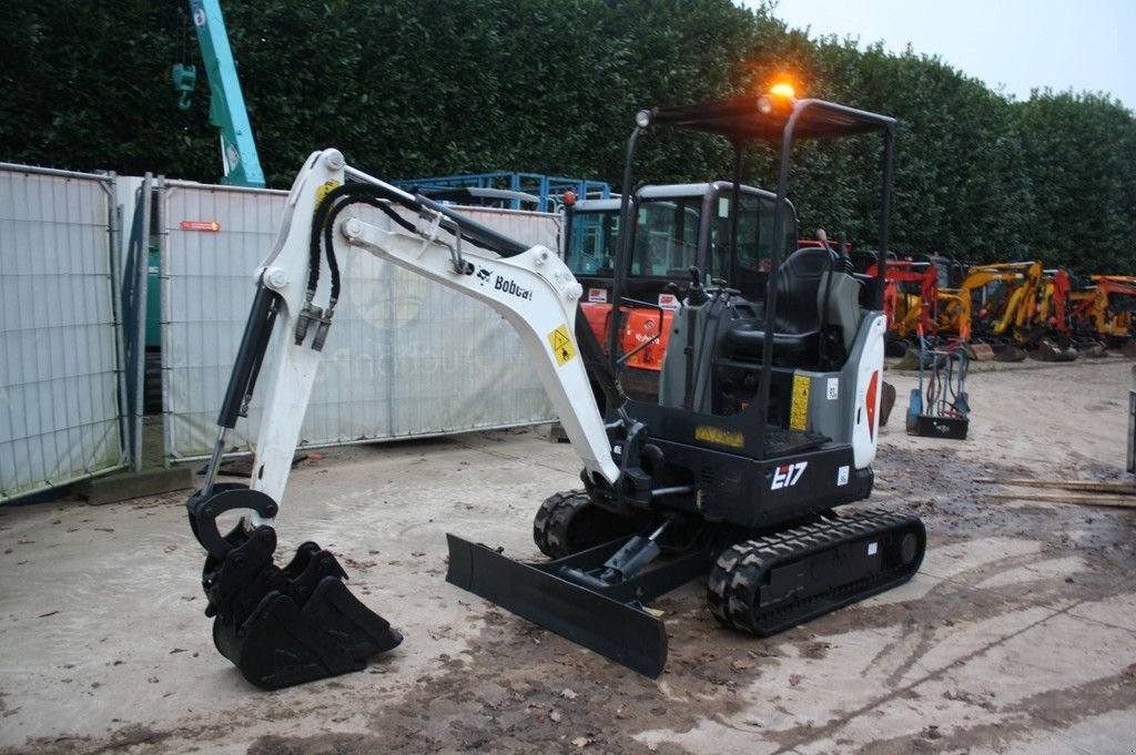 Minibagger типа Bobcat E17Z, Gebrauchtmaschine в Antwerpen (Фотография 1)