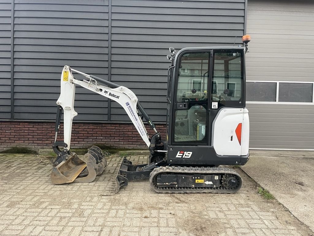 Minibagger a típus Bobcat E19 minigraver BJ 2023 275 uur, Gebrauchtmaschine ekkor: Neer (Kép 1)