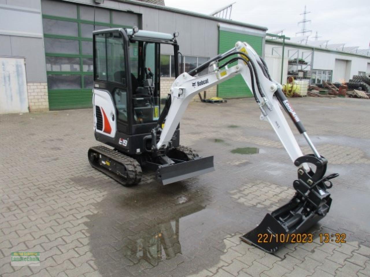 Minibagger du type Bobcat E19 V, Neumaschine en Büren (Photo 3)