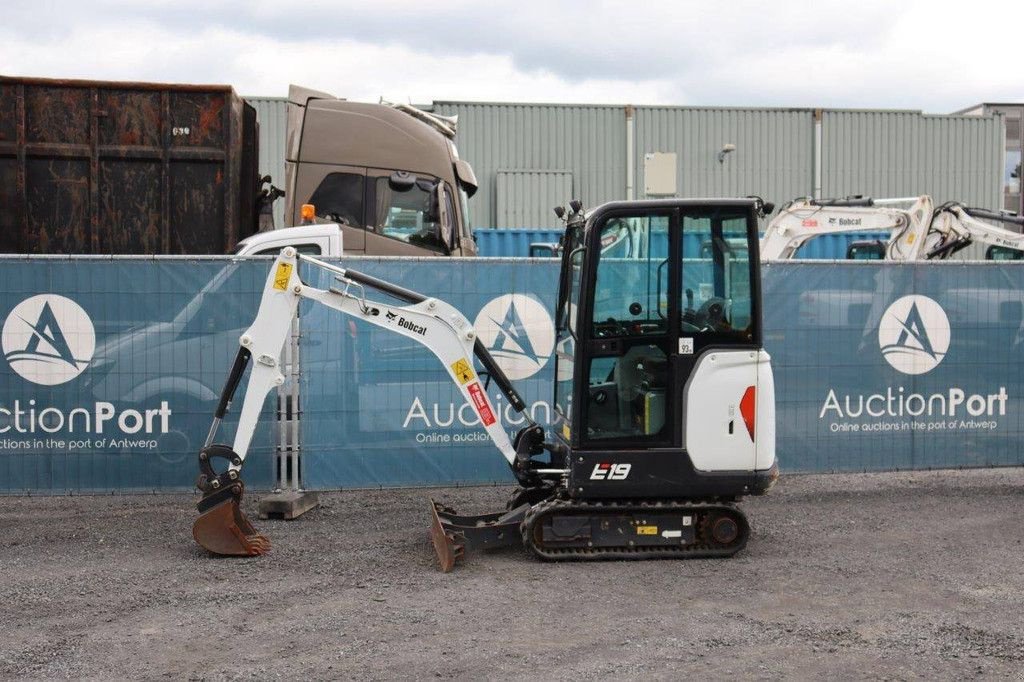 Minibagger van het type Bobcat E19, Gebrauchtmaschine in Antwerpen (Foto 1)