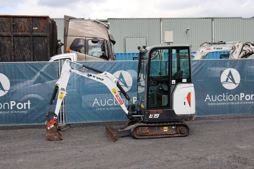 Minibagger tipa Bobcat E19, Gebrauchtmaschine u Antwerpen (Slika 1)