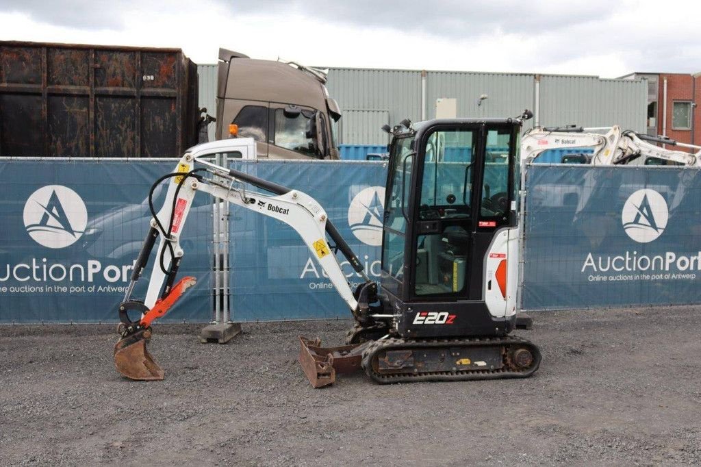 Minibagger типа Bobcat E20Z, Gebrauchtmaschine в Antwerpen (Фотография 1)