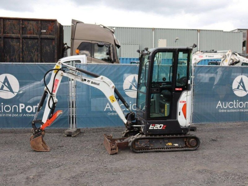 Minibagger of the type Bobcat E20Z, Gebrauchtmaschine in Antwerpen (Picture 1)