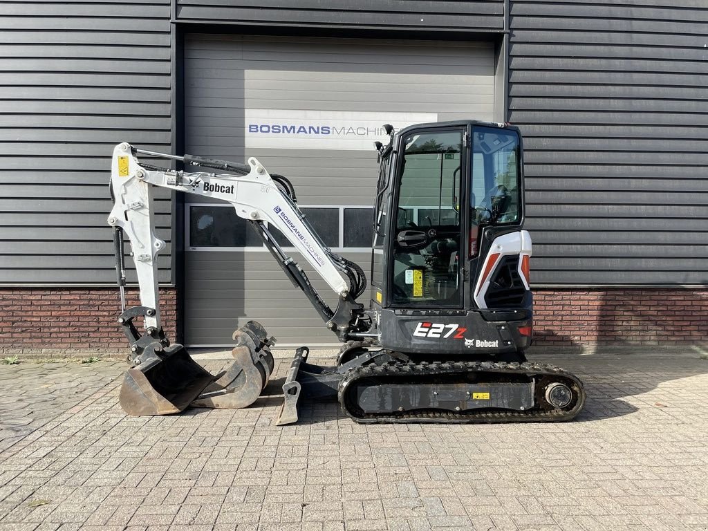 Minibagger van het type Bobcat E27 z minigraver BJ 2023 400 uur &euro;495 LEASE, Gebrauchtmaschine in Neer (Foto 2)