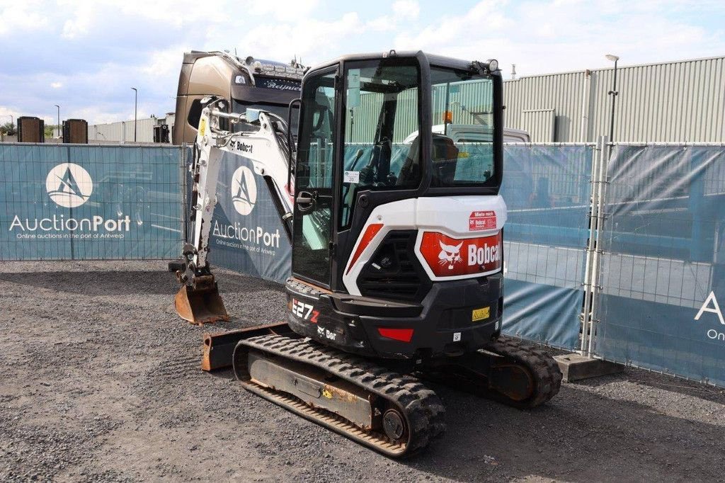 Minibagger типа Bobcat E27Z, Gebrauchtmaschine в Antwerpen (Фотография 3)