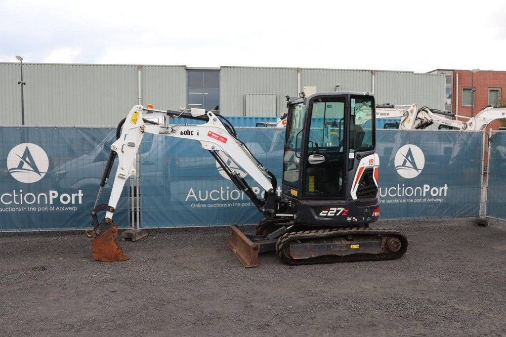 Minibagger des Typs Bobcat E27Z, Gebrauchtmaschine in Antwerpen (Bild 1)