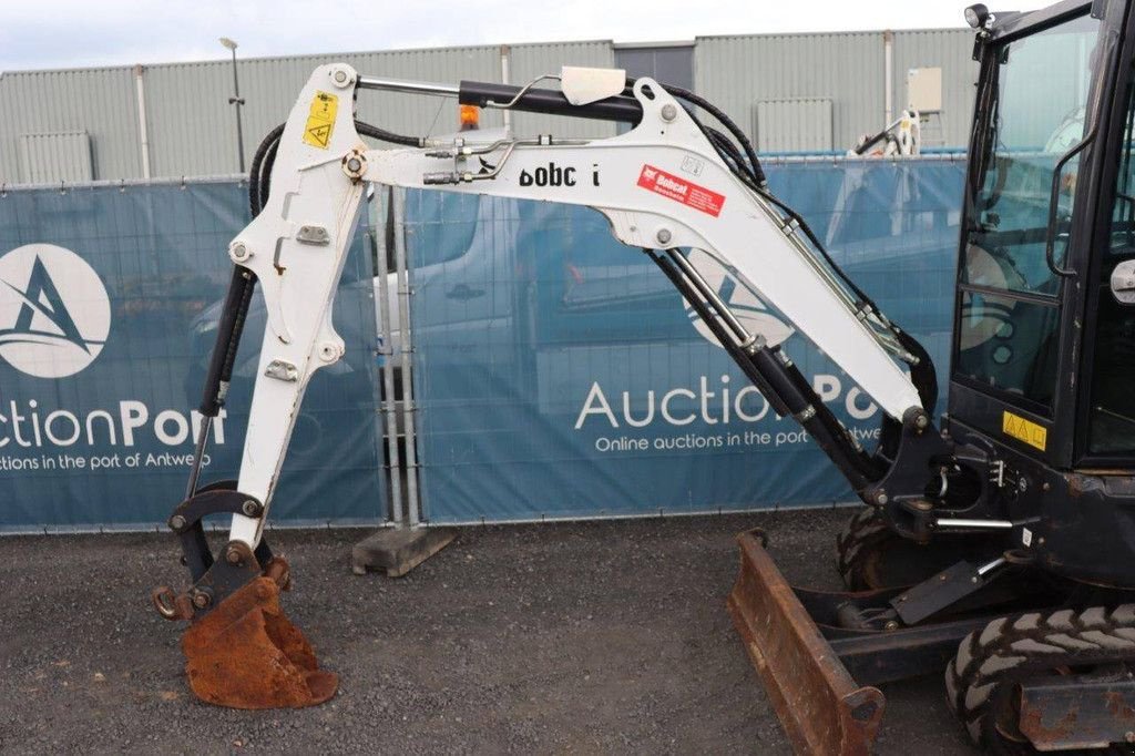 Minibagger typu Bobcat E27Z, Gebrauchtmaschine w Antwerpen (Zdjęcie 10)