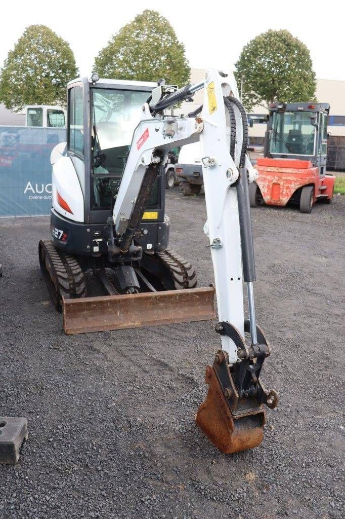 Minibagger des Typs Bobcat E27Z, Gebrauchtmaschine in Antwerpen (Bild 7)