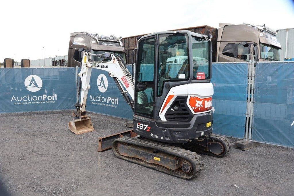 Minibagger des Typs Bobcat E27Z, Gebrauchtmaschine in Antwerpen (Bild 3)