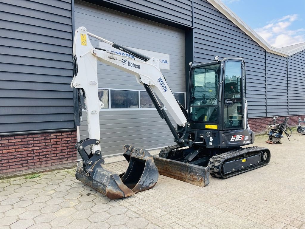 Minibagger of the type Bobcat E35 z minigraver BJ 2023 sloop / sorteer functie AIRCO, Gebrauchtmaschine in Neer (Picture 11)