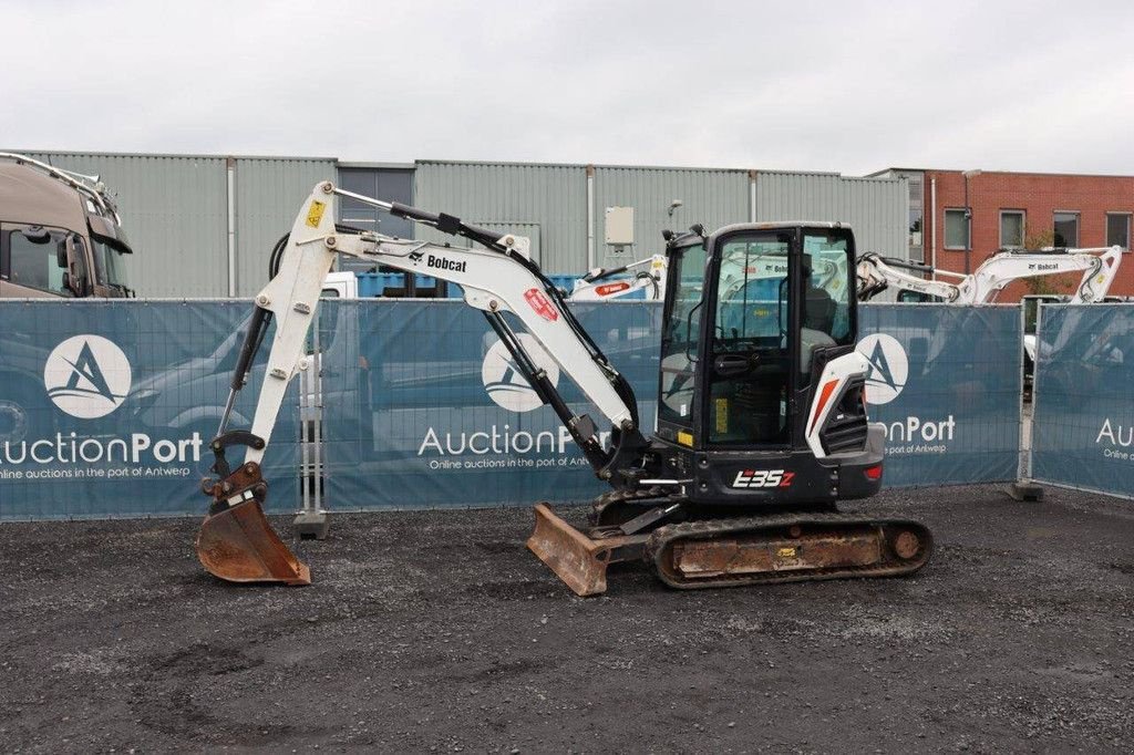 Minibagger typu Bobcat E35Z, Gebrauchtmaschine v Antwerpen (Obrázok 1)