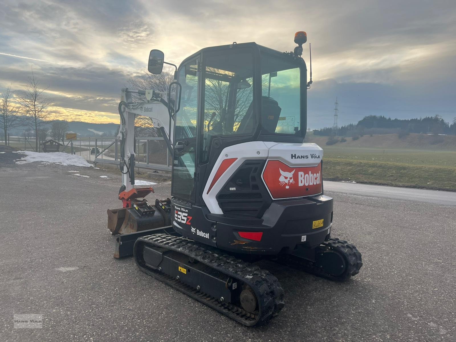 Minibagger van het type Bobcat E35z, Neumaschine in Antdorf (Foto 3)