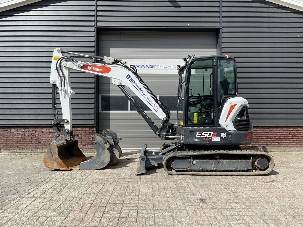 Minibagger typu Bobcat E50 z minigraver BJ 2023, Gebrauchtmaschine w Neer (Zdjęcie 2)