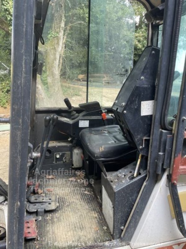 Minibagger van het type Bobcat X320, Gebrauchtmaschine in LOMBEZ (Foto 6)