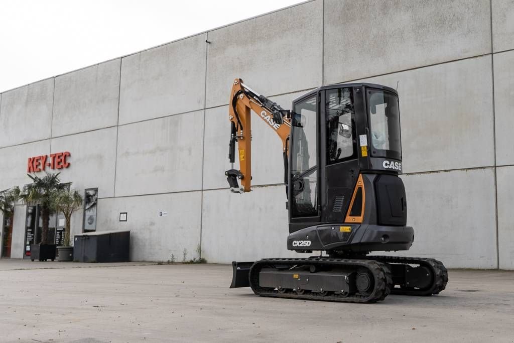 Minibagger van het type Case CX 25D, Neumaschine in Moerbeke (Foto 8)