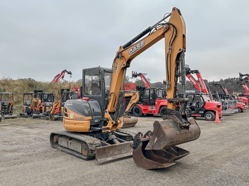 Minibagger van het type Case CX 55 B, Gebrauchtmaschine in Moerbeke (Foto 3)