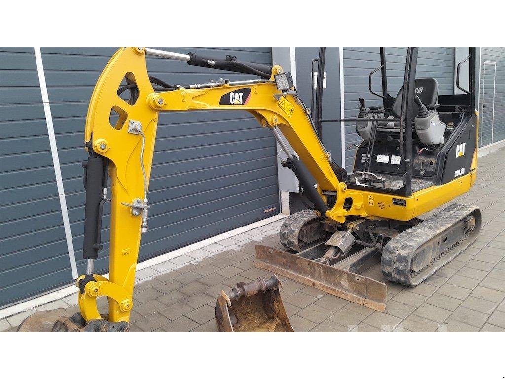 Minibagger del tipo CAT 301.7D, Gebrauchtmaschine en Düsseldorf (Imagen 4)