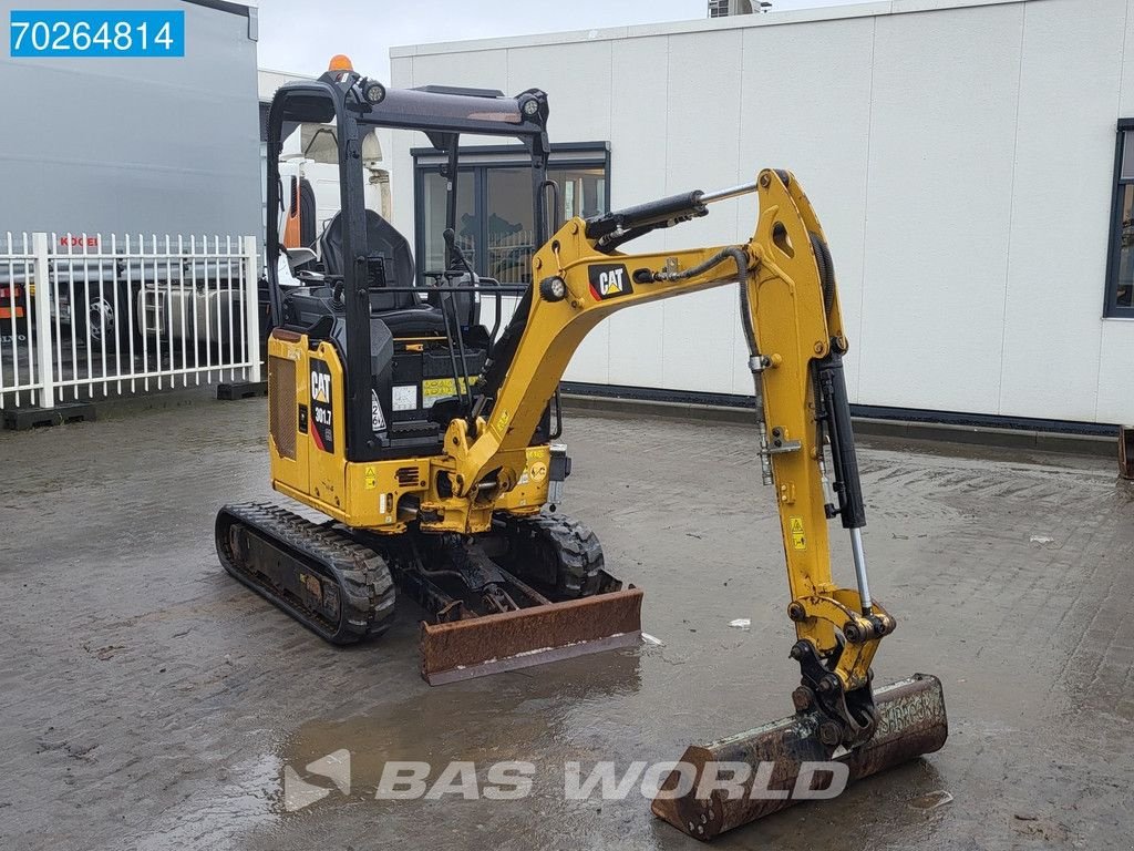 Minibagger типа Caterpillar 301.7 CR 3X BUCKETS, Gebrauchtmaschine в Veghel (Фотография 11)