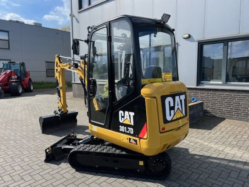 Minibagger tipa Caterpillar 301.7D, Gebrauchtmaschine u Cuijk (Slika 3)