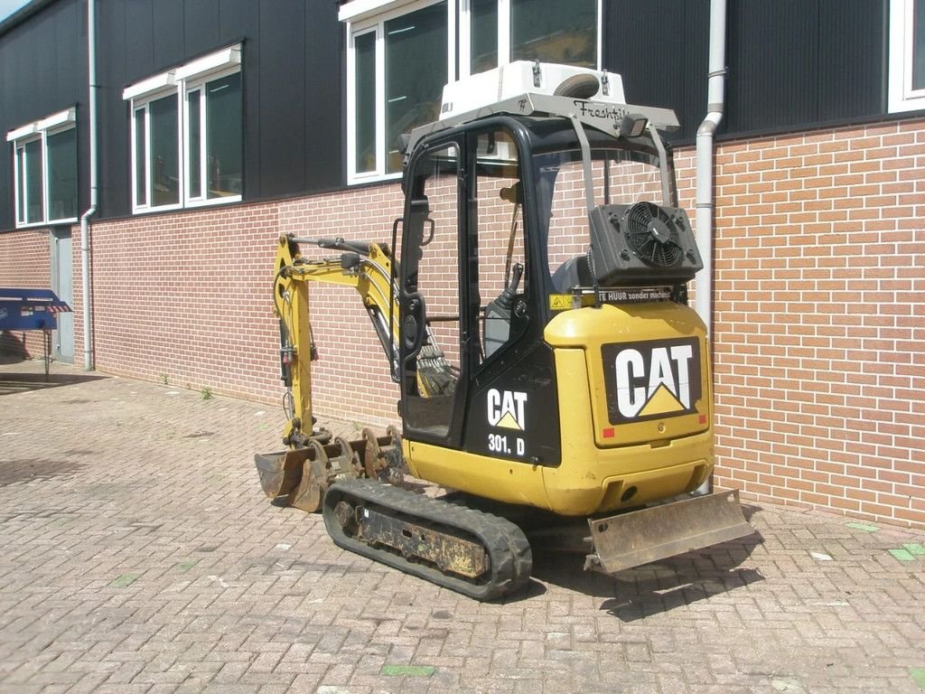 Minibagger Türe ait Caterpillar 301.7D, Gebrauchtmaschine içinde Barneveld (resim 2)