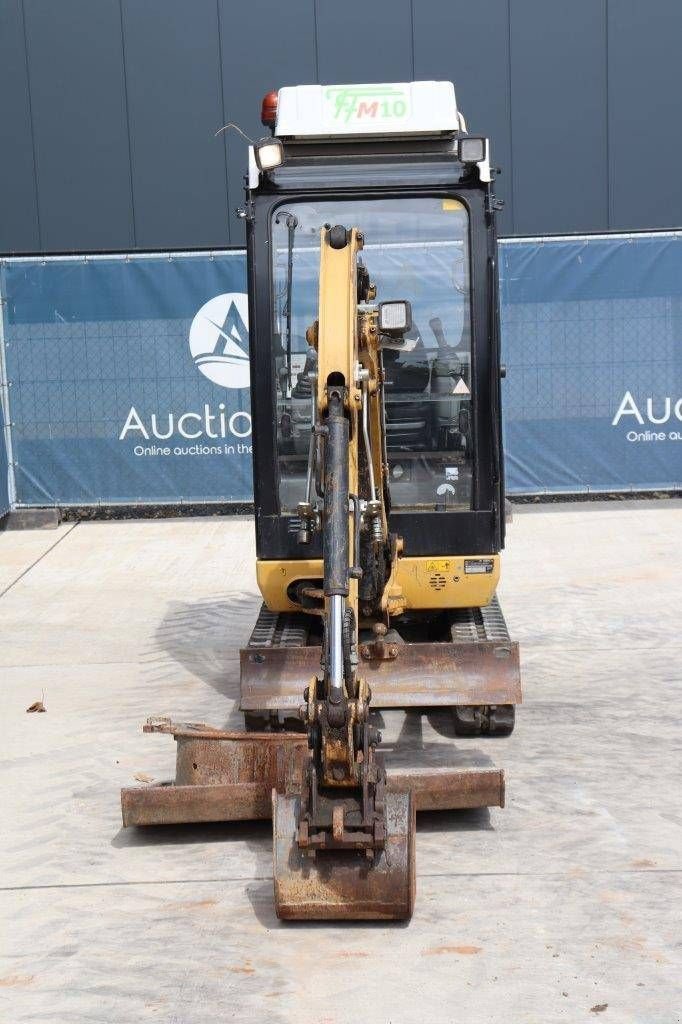 Minibagger van het type Caterpillar 301.7D, Gebrauchtmaschine in Antwerpen (Foto 9)