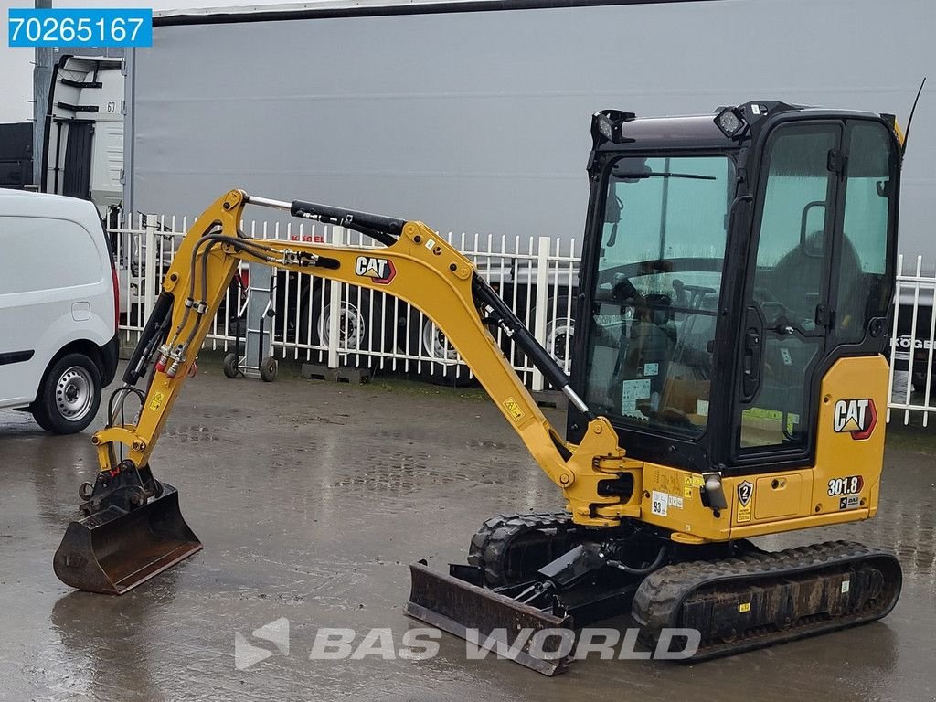 Minibagger des Typs Caterpillar 301.8 3 BUCKETS - DUTCH MACHINE, Gebrauchtmaschine in Veghel (Bild 7)