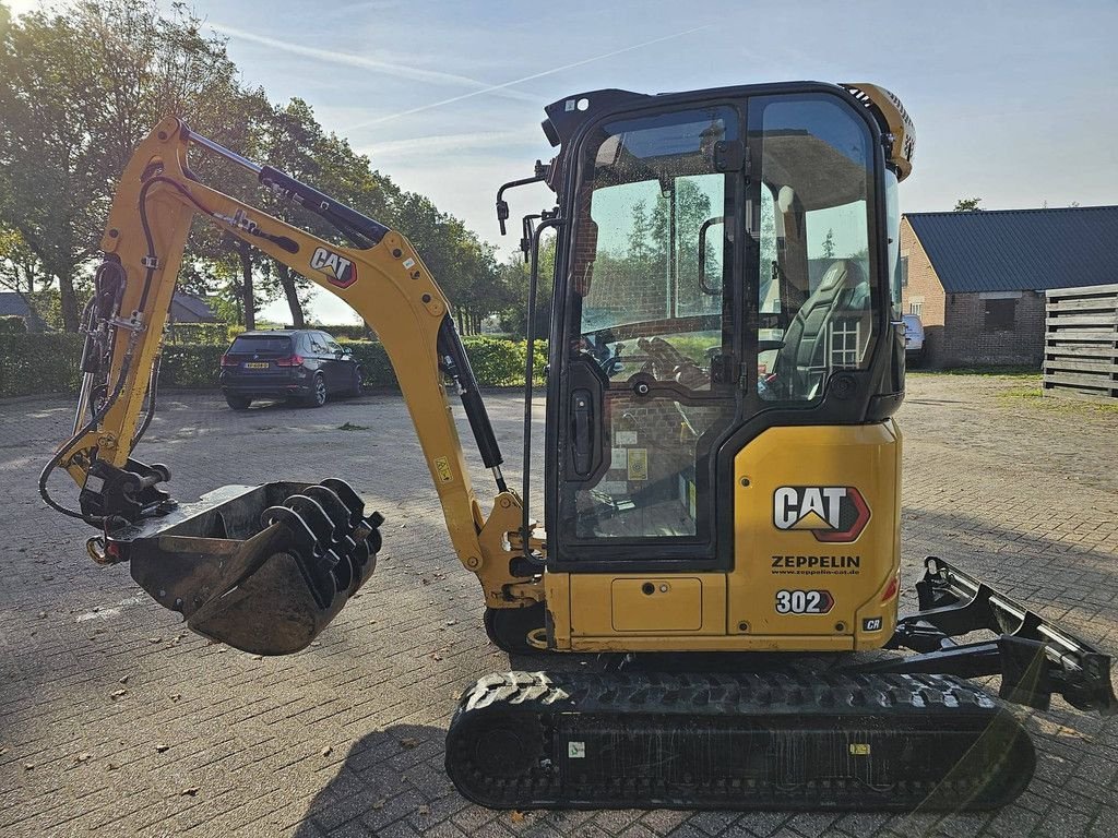 Minibagger du type Caterpillar 302, Gebrauchtmaschine en Antwerpen (Photo 2)