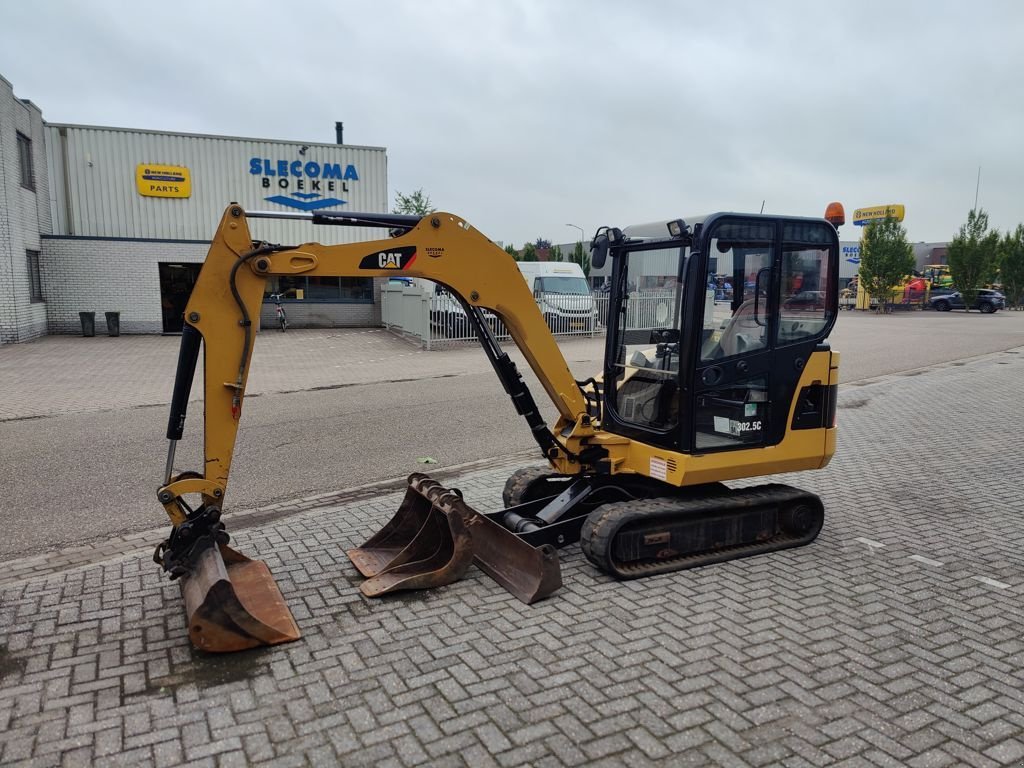 Minibagger tip Caterpillar 302.5C Minigraver, Gebrauchtmaschine in BOEKEL (Poză 1)