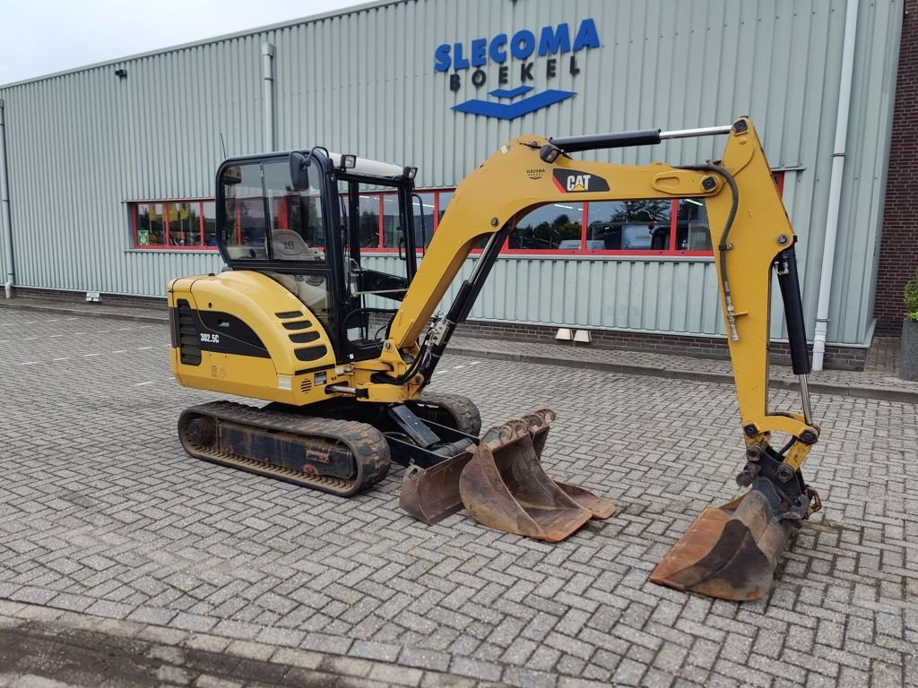 Minibagger tip Caterpillar 302.5C Minigraver, Gebrauchtmaschine in BOEKEL (Poză 4)