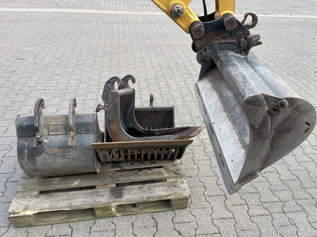 Minibagger des Typs Caterpillar 302.7, Gebrauchtmaschine in Hapert (Bild 9)