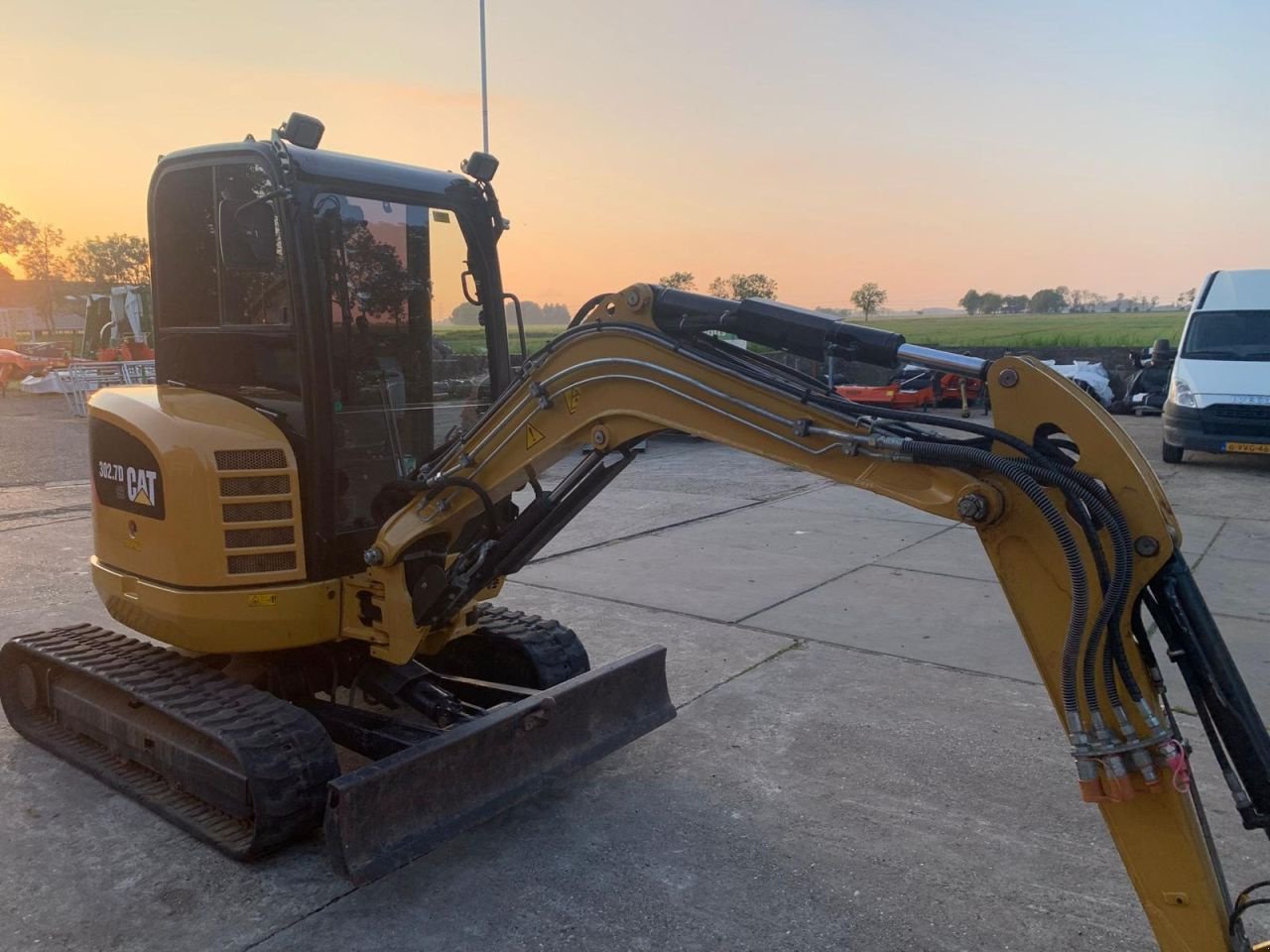 Minibagger des Typs Caterpillar 302.7, Gebrauchtmaschine in Bedum (Bild 3)