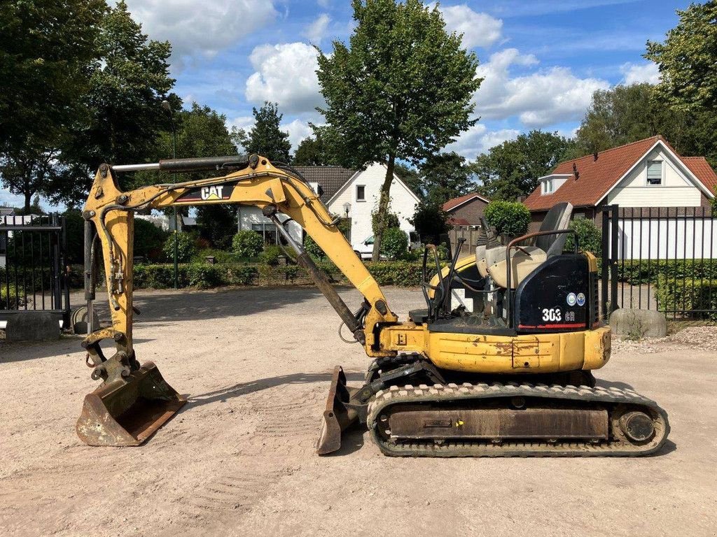 Minibagger des Typs Caterpillar 303CR, Gebrauchtmaschine in Antwerpen (Bild 2)