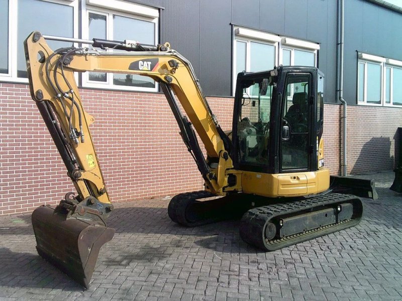 Minibagger des Typs Caterpillar 305E, Gebrauchtmaschine in Barneveld (Bild 1)