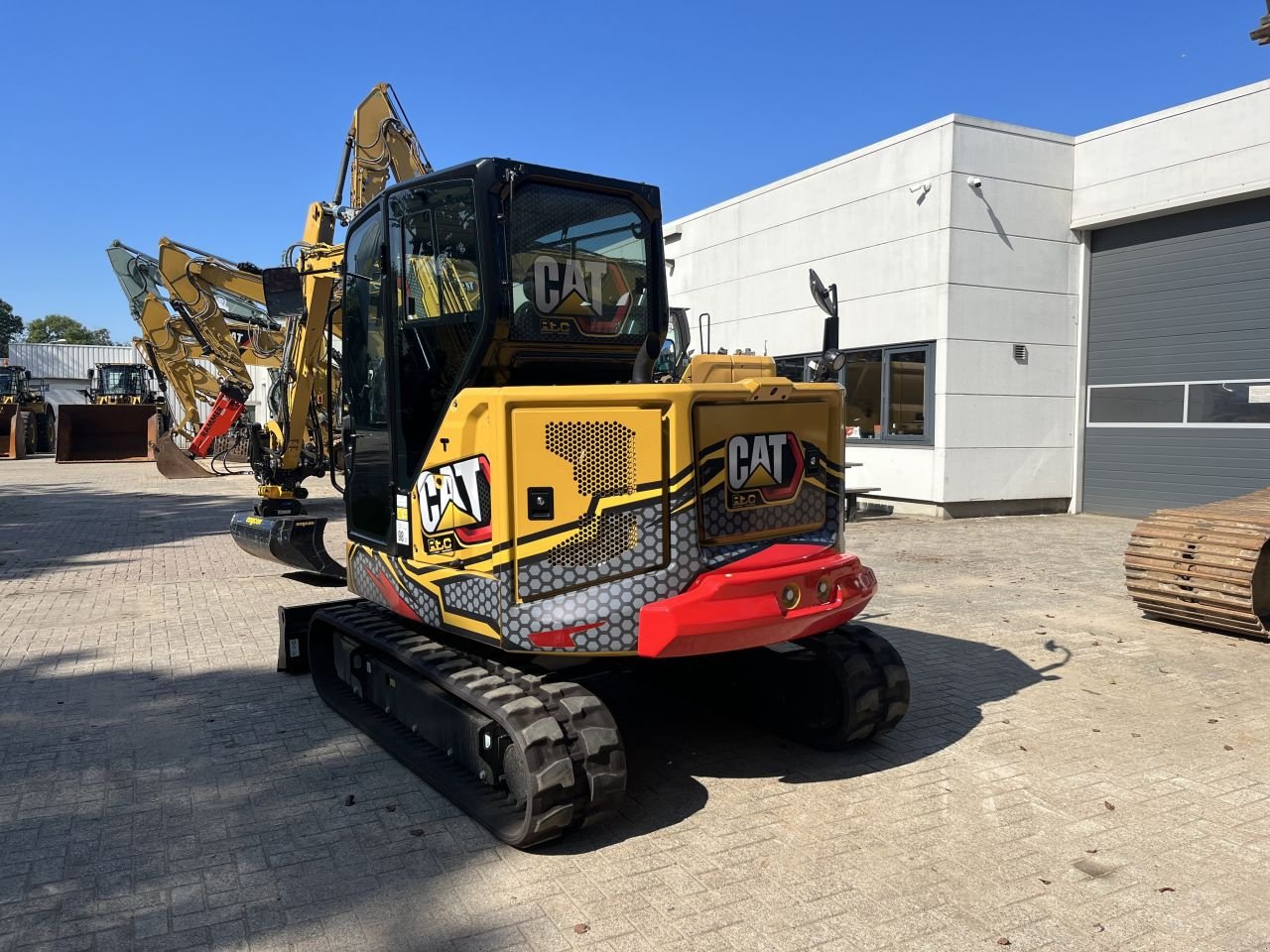 Minibagger des Typs Caterpillar 306 Next Gen, Neumaschine in Doetinchem (Bild 2)